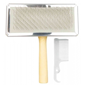 Soft brush, wooden handle/metal bristles, 11 × 14 cm